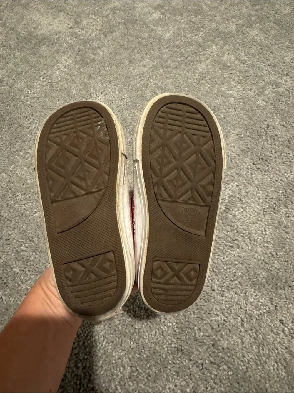 Girls converse size 8